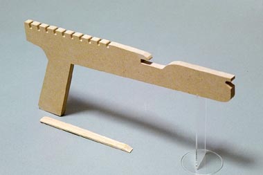 ゴム銃の作り方 手動式マシンガンのサムネイル画像